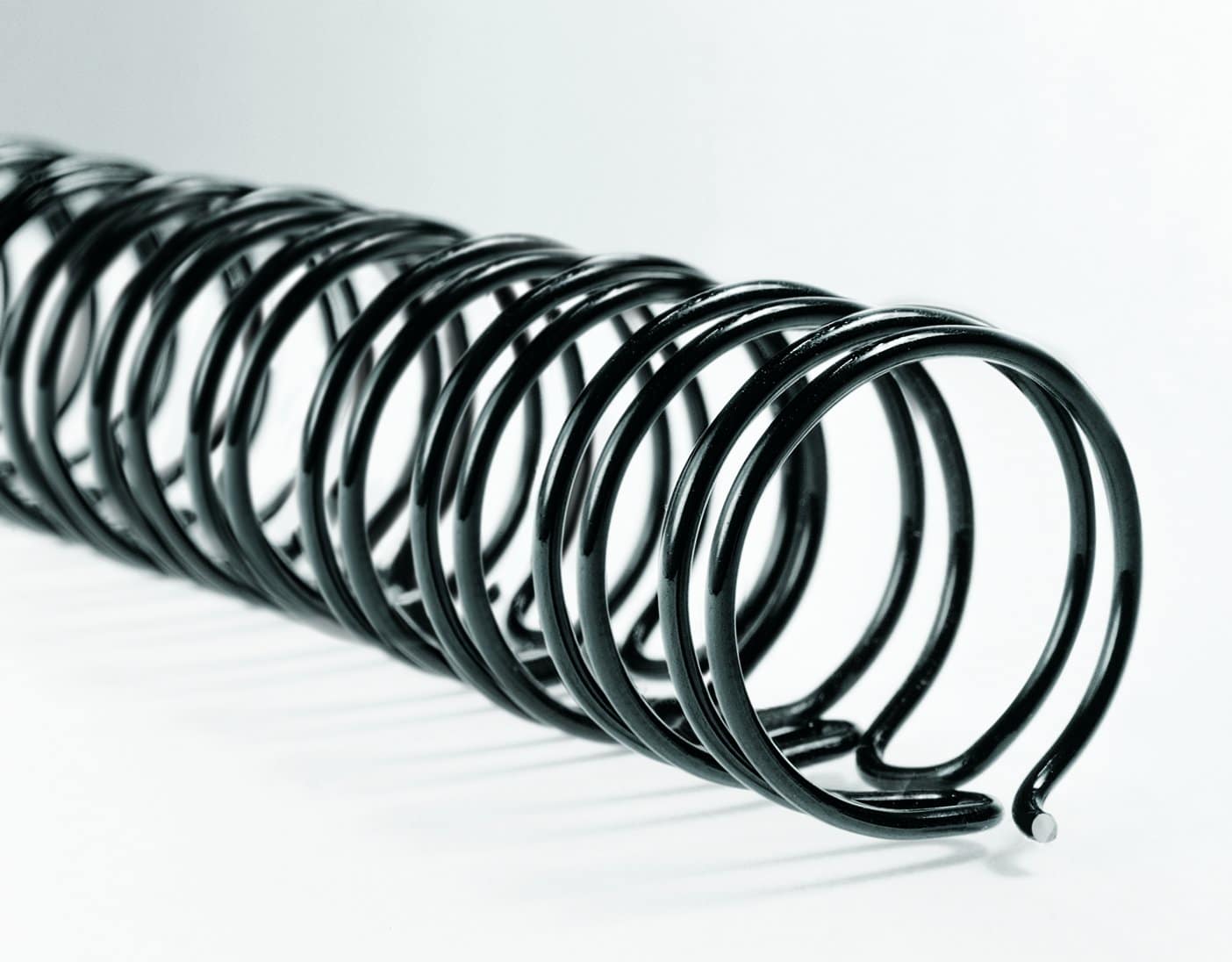 Promo Relieuse perforeuse manuel wirebind w15 pour anneaux métal